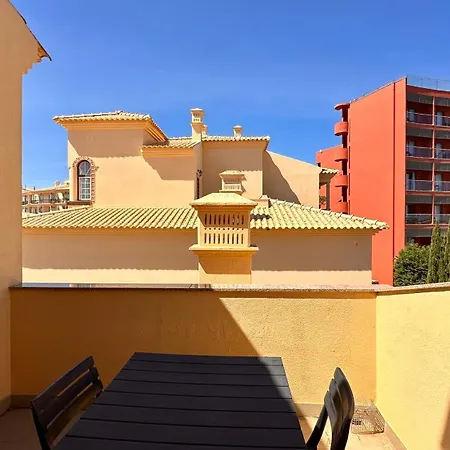 Bicos 303 - Shared Pool - 6 Guests - Albufeira * Albufeira