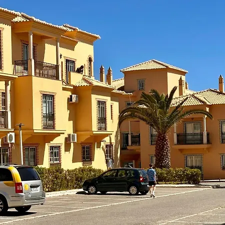 Apartament Bicos 303 - Shared Pool - 6 Guests - Albufeira