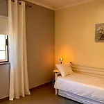 Bicos 303 - Shared Pool - 6 Guests - Albufeira شقة البوفيرا